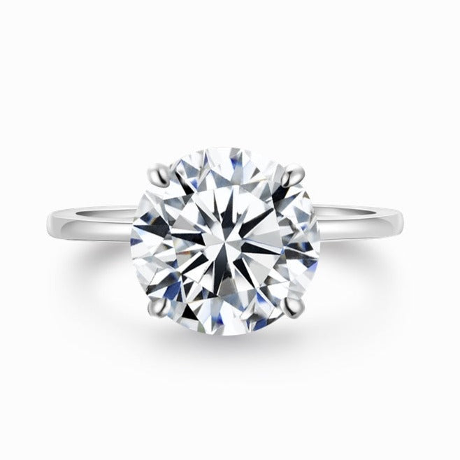 MANDY 4 ct. Round Shaped Ring