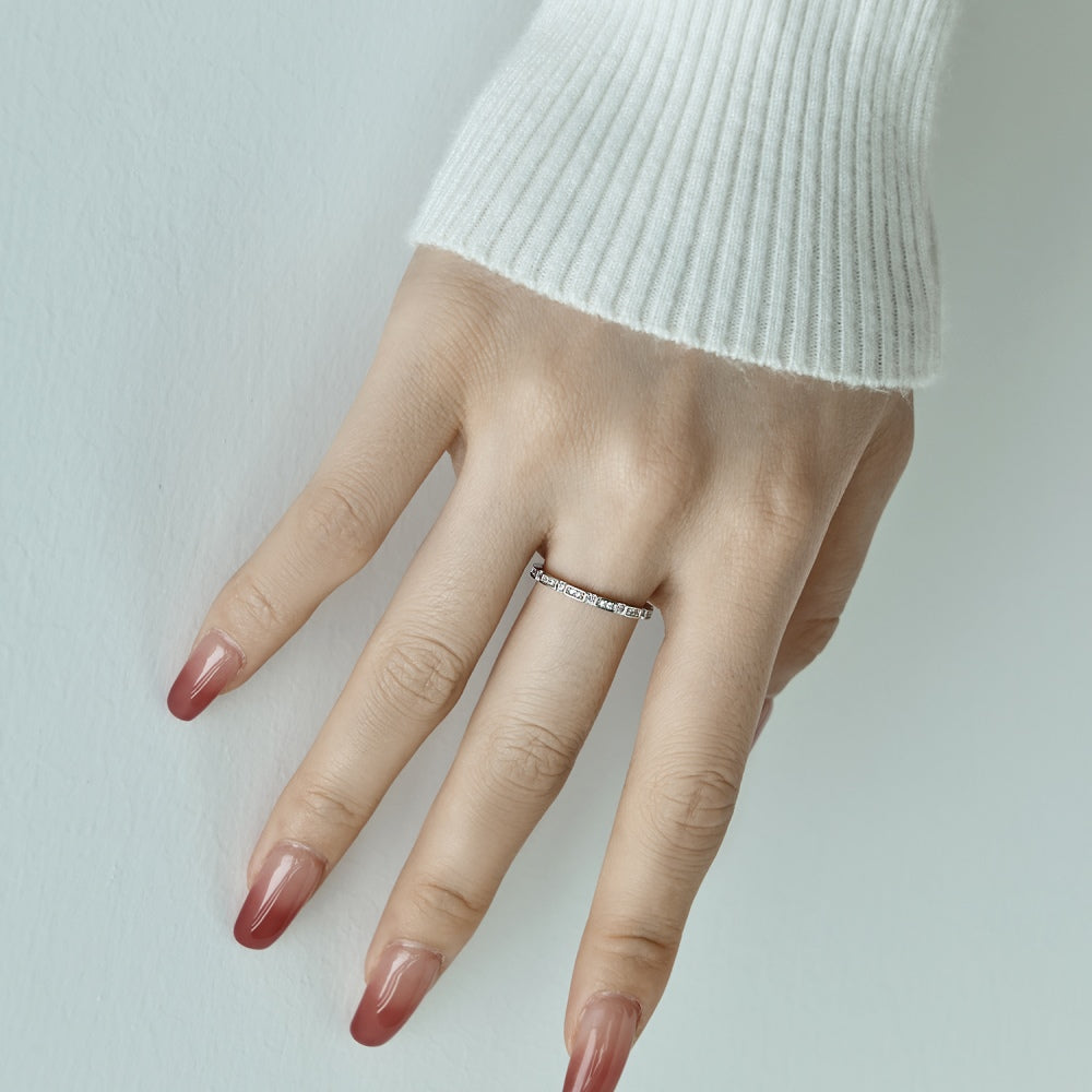 Pia Dainty Stacker Ring