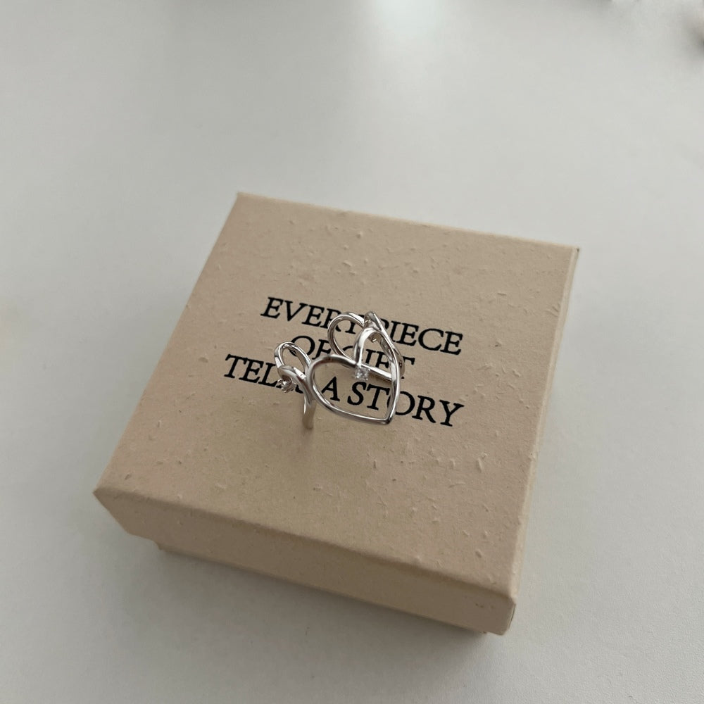 Queen Of Hearts Adjustable Ring