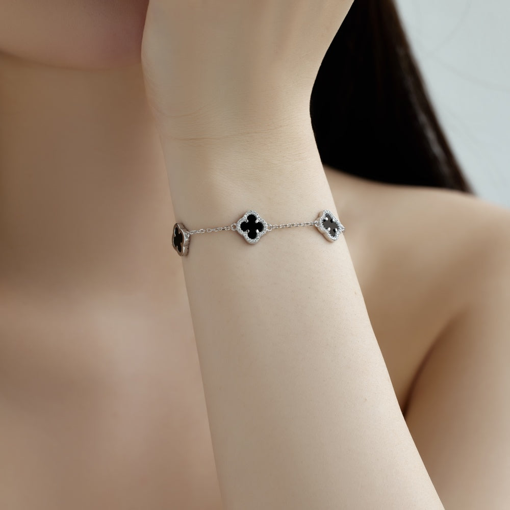 Four Clover Dainty Bracelet