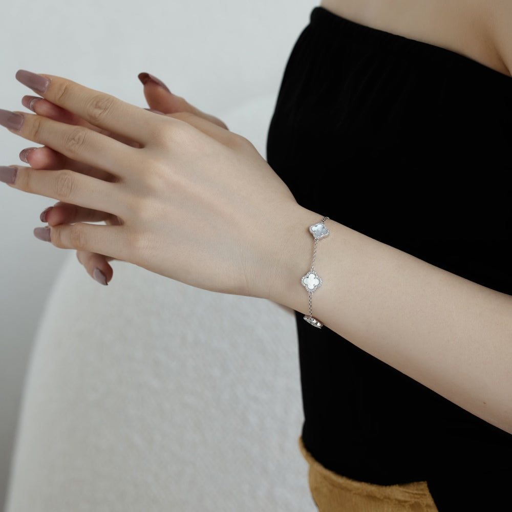 Four Clover Dainty Bracelet