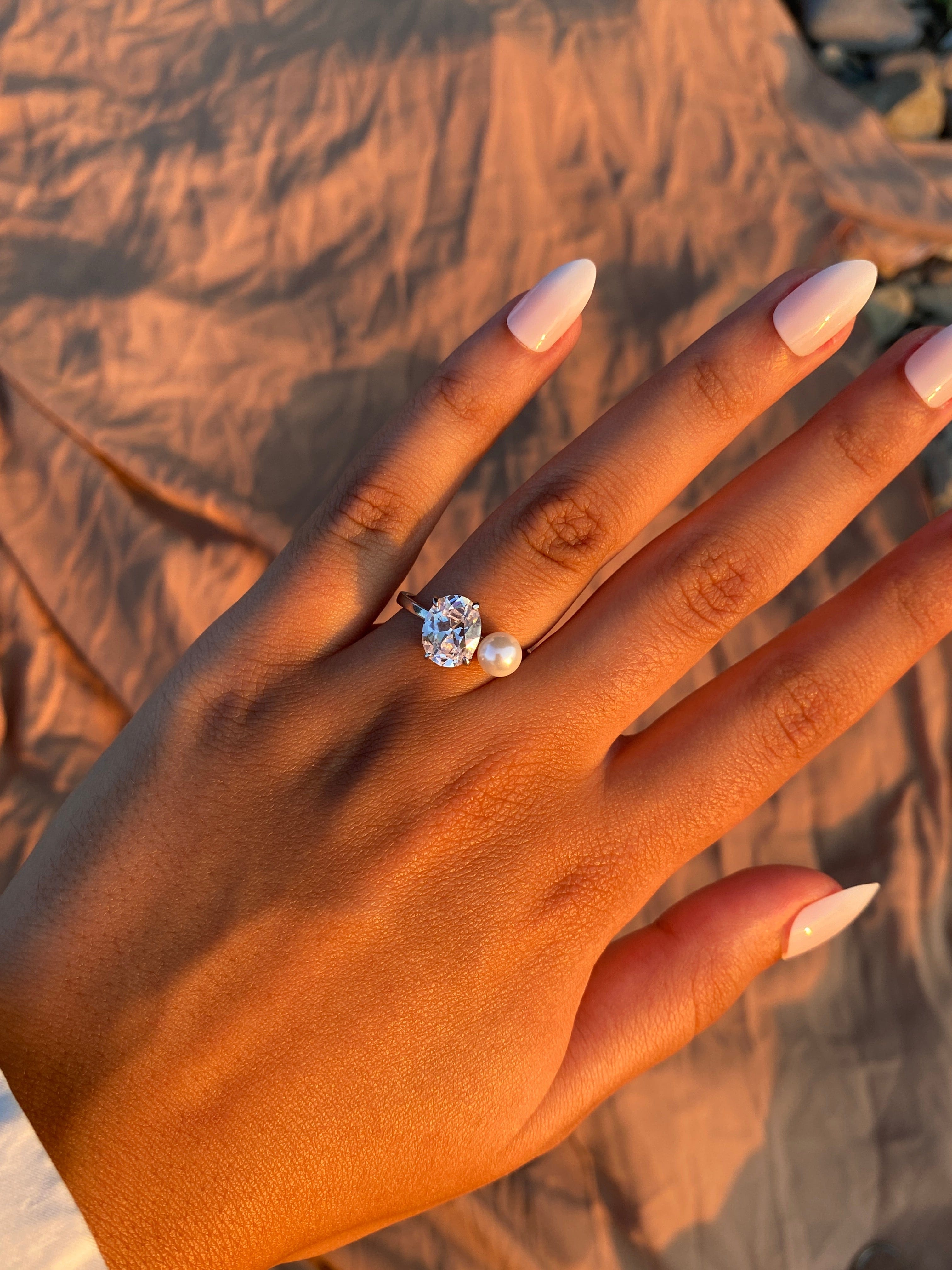 Ariana Grande's Engagement Ring Has A Touching Story Behind It