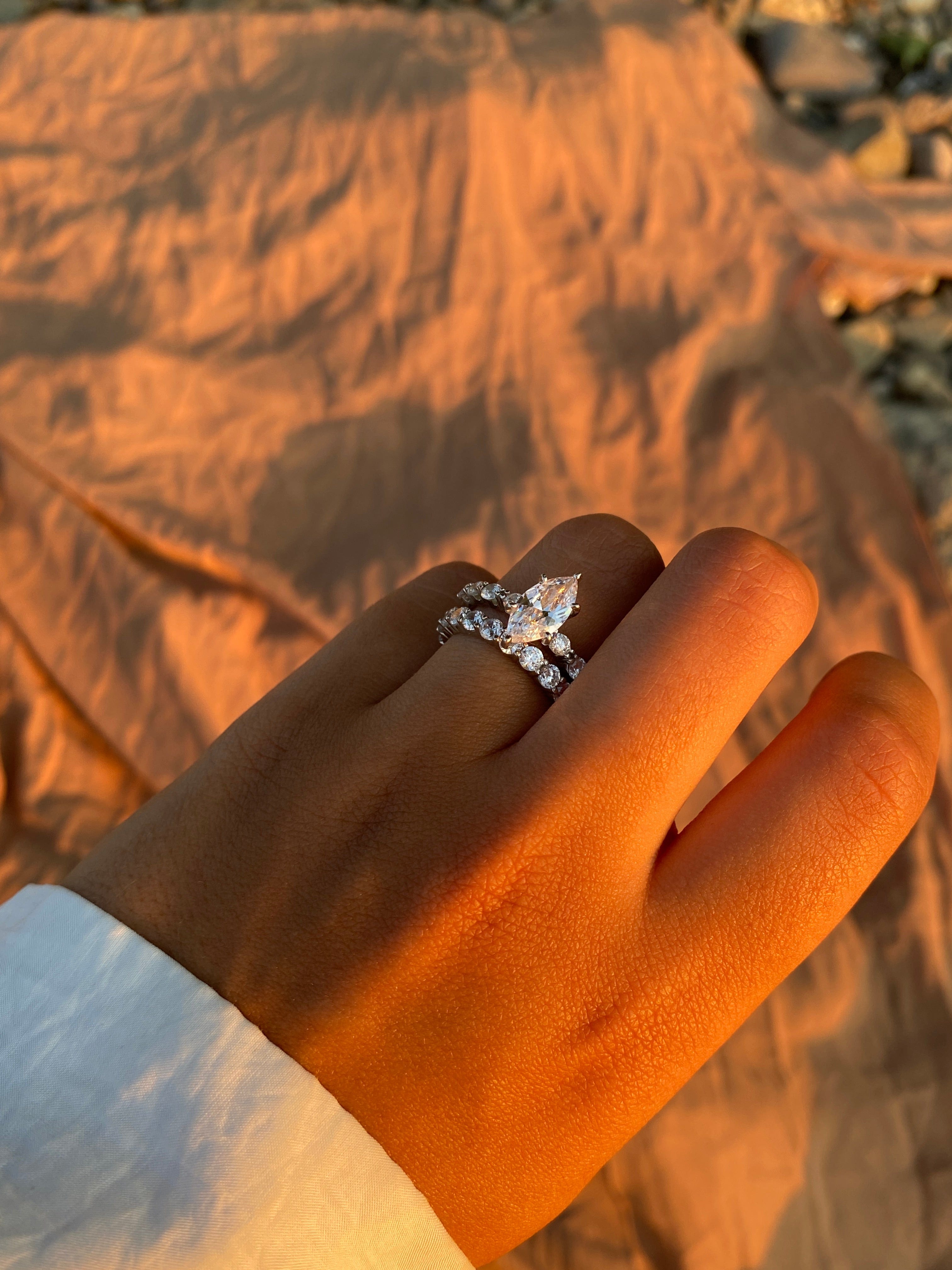 COCO - 2 ct. Marquise Bubble Band Ring