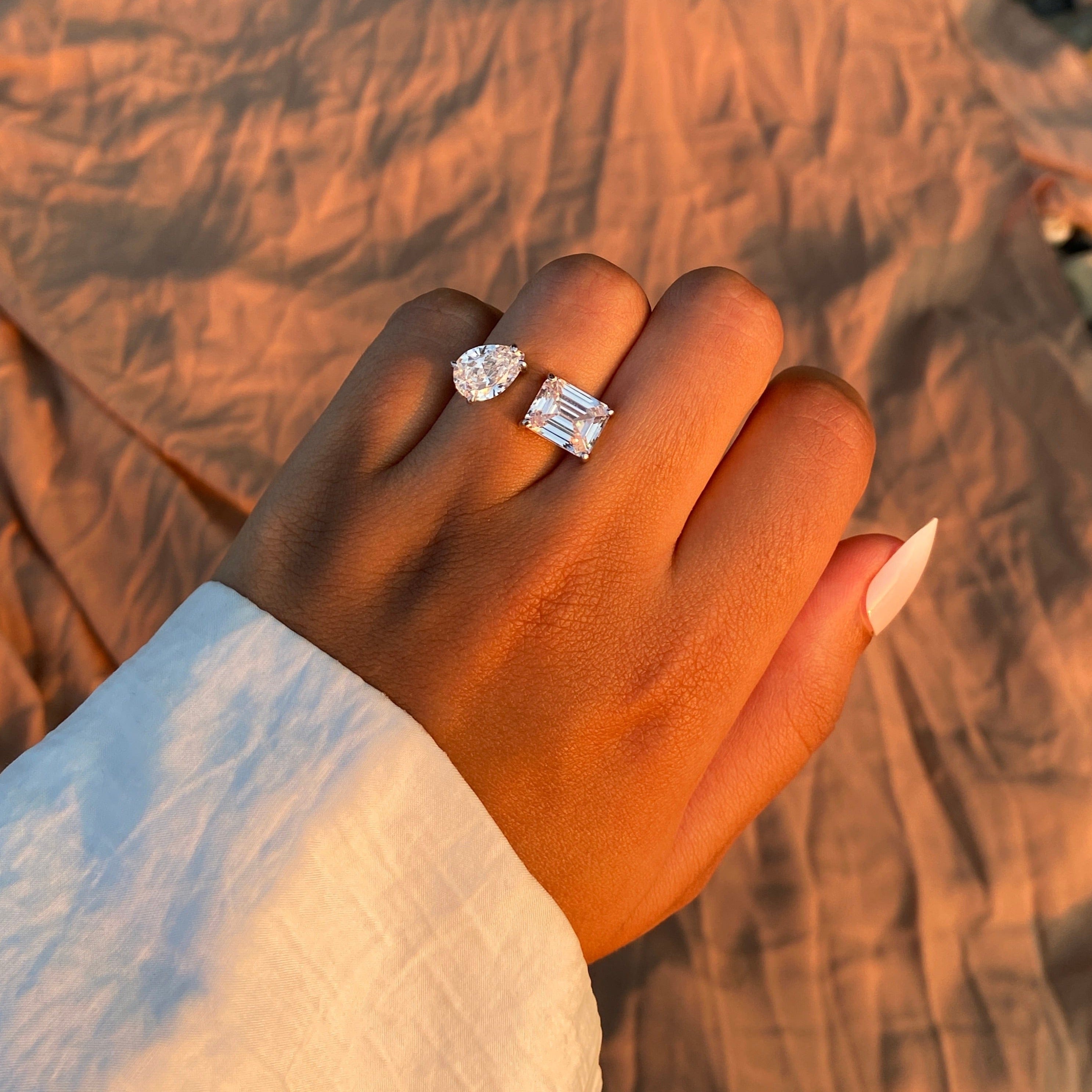 KYLIE 4 ct. Toi Et Moi Adjustable Ring