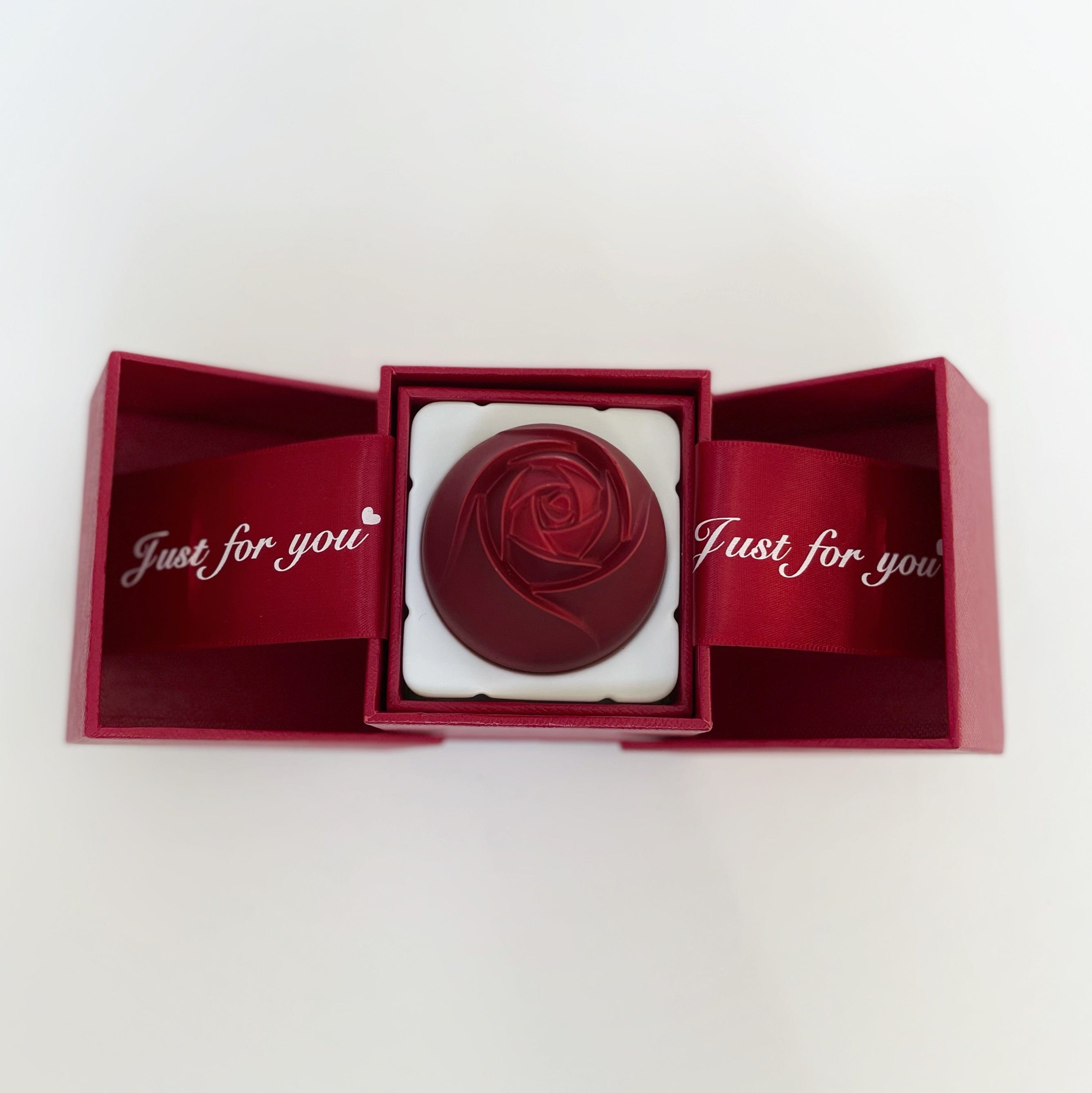 Forever Rose In a Heart Shaped Pewter Jewelry Box - Red in Las Vegas, NV |  Flower Petal Boutique