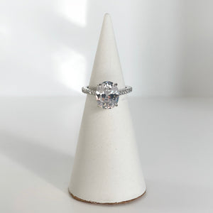 3 ct - Kate Oval Shaped Ring